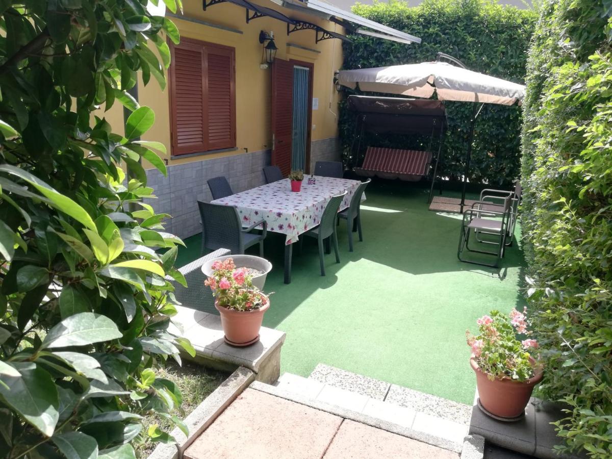 Depandance Con Piscina In Uso In Esclusivo In B&B サンタントーニオ・アバーテ エクステリア 写真
