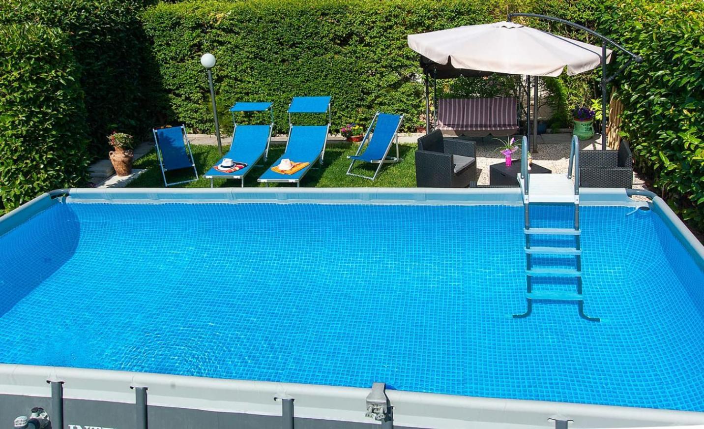 Depandance Con Piscina In Uso In Esclusivo In B&B サンタントーニオ・アバーテ エクステリア 写真